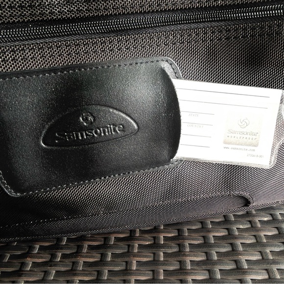 SAMSONITE Travel Duffle Bag/Weekender, Black. - Picture 8 of 16